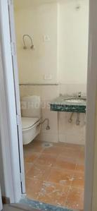 Bathroom Image of 1640 Sq.ft 3 BHK Apartment / Flat for sale in Jaypee Kensington Park Apartments, Sector 133 Noida for Rs. 15000000