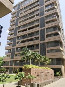 4 BHK Flat