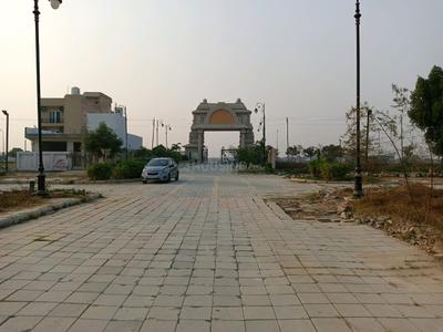 Image of 150 Sq.ft Residential Plot / Land for sale in 32nd Parkview Gaur Yamuna City, Yeida, Greater Noida for Rs. 14700000