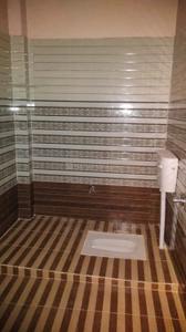 Bathroom Image of 400 Sq.ft 2 BHK Apartment / Flat for rent in Deokali Ayodhya for Rs. 8500