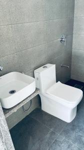 Image of 1305 Sq.ft 2 BHK Apartment / Flat for rent in Earth Elite Mercury, Tragad, Ahmedabad for Rs. 18500