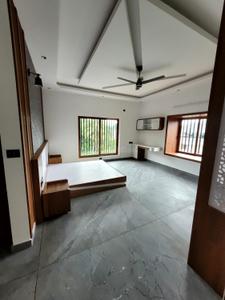 Hall Image of 4500 Sq.ft 4 BHK Independent House for sale in Thevakkal Kochi for Rs. 35000000