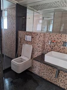 Bathroom Image of 2850 Sq.ft 4 BHK Apartment / Flat for sale in Marigold Complex, Kalyani Nagar Pune for Rs. 53500000