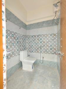 Bathroom Image of 800 Sq.ft 1 BHK Apartment / Flat for rent in Kondapur Hyderabad for Rs. 26000