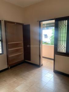 Bedroom Image of 1000 Sq.ft 2 BHK Apartment / Flat for rent in Anna Nagar Chennai for Rs. 32000