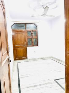 Bedroom Image of 900 Sq.ft 3 BHK Builder Floor for rent in Uttam Nagar New Delhi for Rs. 18500