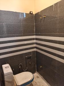 Bathroom Image of 810 Sq.ft 2 BHK Builder Floor for rent in Veerbhadra Rishikesh for Rs. 15000