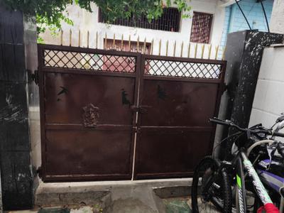 Main Entrance Image of 10000 Sq.ft 6 BHK Duplex for sale in Shahganj Agra for Rs. 6000000
