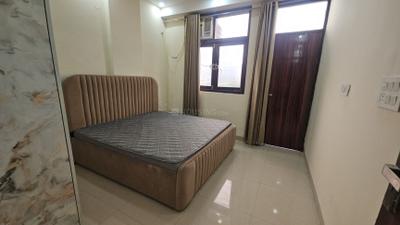 Bedroom Image of 1200 Sq.ft 1 BHK Builder Floor for rent in DLF Phase 3 Gurgaon for Rs. 30000