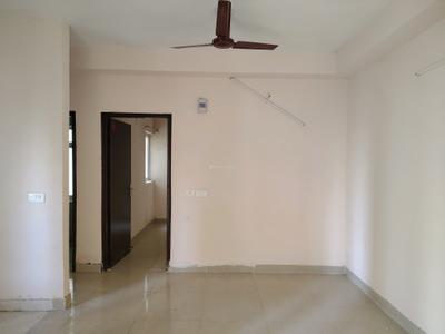 Living Room Image of 920 Sq.ft 2.5 BHK Apartment / Flat for rent in Amrapali Dream Valley 2, Noida Extension Greater Noida for Rs. 19010