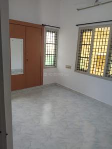 Bedroom Image of 1400 Sq.ft 2 BHK Independent House for rent in Lakshmipuram Mysore for Rs. 22000
