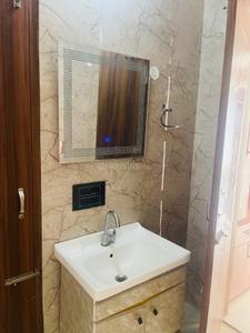 Bathroom Image of 1000 Sq.ft 1 RK Builder Floor for rent in Sector 104 Mohali for Rs. 20000