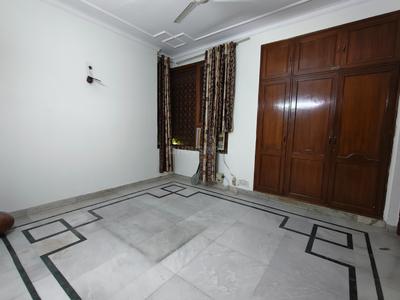 Bedroom Image of 1500 Sq.ft 2 BHK Builder Floor for rent in Shivalik New Delhi for Rs. 60000