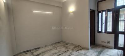 Bedroom Image of 1100 Sq.ft 3 BHK Builder Floor for rent in Khirki Extension New Delhi for Rs. 40000