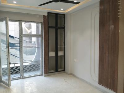 Bedroom Image of 1000 Sq.ft 3 BHK Builder Floor for sale in Mahavir Enclave New Delhi for Rs. 10600000