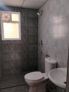 Common Bathroom Image of 1300 Sq.ft 3 BHK Apartment / Flat for rent in Provident Park Square, Vakil Garden City Bengaluru for Rs. 38000