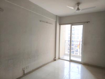 Living Room Image of 700 Sq.ft 2 BHK Apartment / Flat for sale in Signature Global The Millennia, Sector 37D Gurgaon for Rs. 6900000