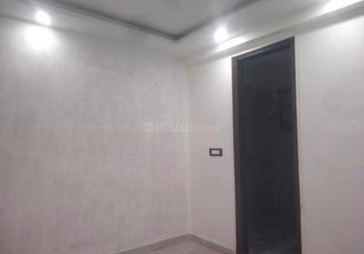 Bedroom Image of 950 Sq.ft 3 BHK Builder Floor for sale in Govindpuri New Delhi for Rs. 6500000