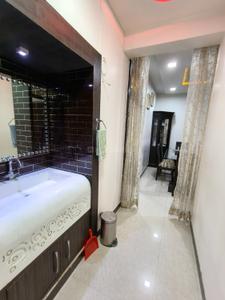Bathroom Image of 1128 Sq.ft 3 BHK Apartment / Flat for rent in Parsvnath Prerna, Tajganj Agra for Rs. 25000