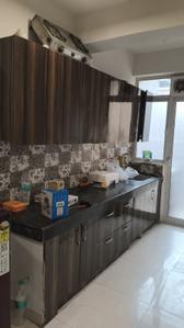 Kitchen Image of 600 Sq.ft 1 BHK Apartment / Flat for rent in Signature Global Andour Heights, Sector 71 Gurgaon for Rs. 25999