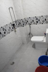 Bathroom Image of 1100 Sq.ft 2 BHK Apartment / Flat for sale in Arun Vihar, Sector 37 Noida for Rs. 22000000