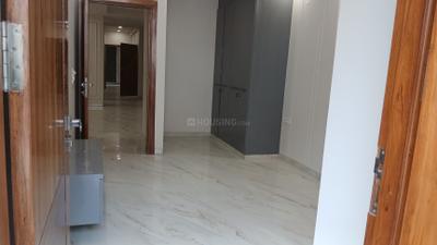 Bedroom Image of 1600 Sq.ft 4 BHK Apartment / Flat for sale in Shalimar Garden Ghaziabad for Rs. 13500000