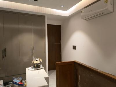 Bedroom Image of 2100 Sq.ft 4 BHK Builder Floor for sale in Kaushambi Ghaziabad for Rs. 23000000