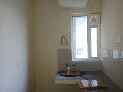 Kitchen Image of 745 Sq.ft 3 BHK Apartment / Flat for rent in Pyramid Altia, Sector 75 Gurgaon for Rs. 21000