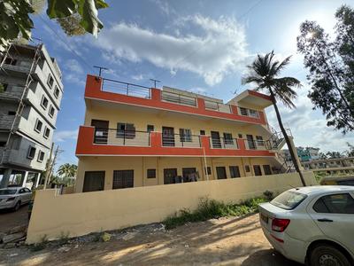 1 BHK Independent House