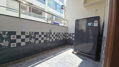 Balcony Image of 760 Sq.ft 1 BHK Apartment / Flat for rent in Kondapur Hyderabad for Rs. 28500