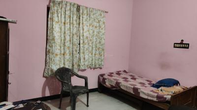 Bedroom Image of 2000 Sq.ft 2 BHK Independent House for rent in Manapullikavu Palakkad for Rs. 22000