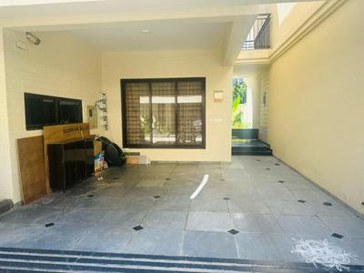 Hall Image of 2620 Sq.ft 4 BHK Villa for rent in Medavakkam Chennai for Rs. 90000