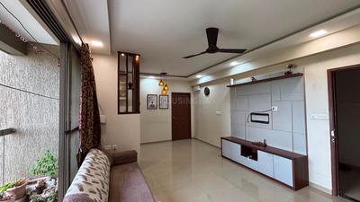 Hall Image of 1040 Sq.ft 3 BHK Apartment / Flat for sale in Enerrgia Skyi Manas Lake, Bhukum Pune for Rs. 7500000