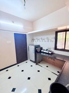 Kitchen Image of 1100 Sq.ft 2 BHK Builder Floor for rent in Sayajipura Vadodara for Rs. 18500