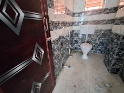 Bathroom Image of 930 Sq.ft 2.5 BHK Apartment / Flat for sale in Keshtopur Kolkata for Rs. 4000000