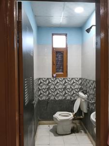 Common Bathroom Image of 1400 Sq.ft 3 BHK Apartment / Flat for sale in Lucky Palm Valley by Lucky Homes Builder And Developers, Noida Extension Greater Noida for Rs. 7000000