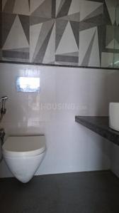 Bathroom Image of 590 Sq.ft 1 BHK Apartment / Flat for rent in Thane West Thane for Rs. 30000