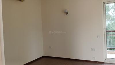 Bedroom Image of 5840 Sq.ft 5 BHK Villa for rent in Bestech Park View Ananda Villas, Sector 81 Gurgaon for Rs. 160000