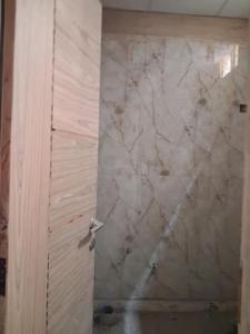 Common Bathroom Image of 1100 Sq.ft 2 BHK Apartment / Flat for sale in Skyline Dev Infra, Sector 49 Noida for Rs. 4700000