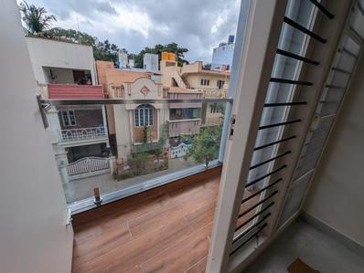 Balcony Image of 1000 Sq.ft 2 BHK Builder Floor for rent in BTM Layout 2nd Stage Bengaluru for Rs. 40000