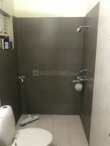 Bathroom Image of 2152 Sq.ft 2 BHK Builder Floor for rent in Gomti Nagar Lucknow for Rs. 19000