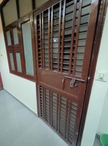 Image of 430 Sq.ft 1 BHK Builder Floor for sale in Mayur Vihar Phase 1, New Delhi for Rs. 2600000