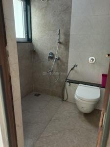 Bathroom Image of 1552 Sq.ft 3 BHK Apartment / Flat for rent in Omkar Vayu, Mahim Mumbai for Rs. 170000