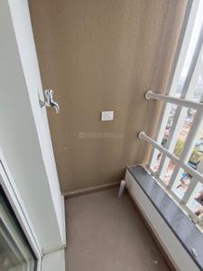 Balcony Image of 980 Sq.ft 2 BHK Apartment / Flat for rent in Runwal The Central Park, Chinchwad Pune for Rs. 42000