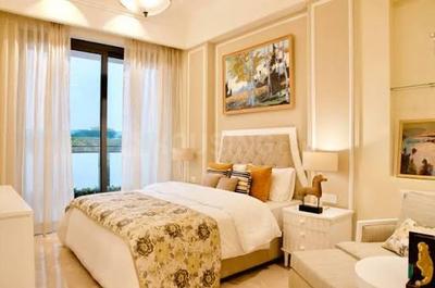 Bedroom Image of 2800 Sq.ft 3 BHK Apartment / Flat for sale in Risland Sky Mansion, Chhattarpur New Delhi for Rs. 51000000