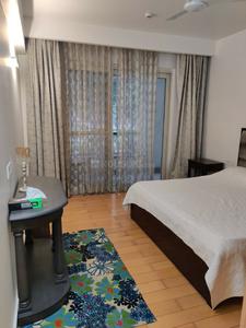 Bedroom Image of 4850 Sq.ft 5 BHK Apartment / Flat for sale in Gaurs The Islands, Jaypee Greens Greater Noida for Rs. 68000000
