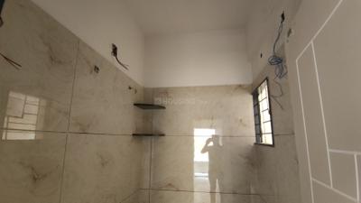 Bathroom Image of 620 Sq.ft 1 BHK Builder Floor for rent in Singasandra Bengaluru for Rs. 25000