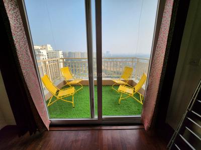 Balcony Image of 2510 Sq.ft 3.5 BHK Apartment / Flat for rent in Adani Water Lily Ph 4 Towers C5 C6 C11 C12, Shantigram Ahmedabad for Rs. 81000