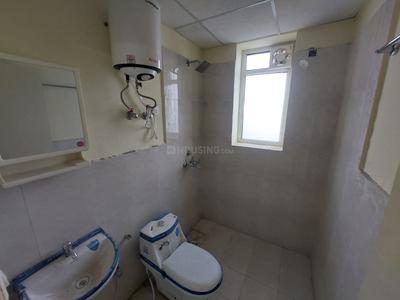 Bathroom Image of 746 Sq.ft 3 BHK Apartment / Flat for sale in Pyramid Altia, Sector 70 Gurgaon for Rs. 9200000