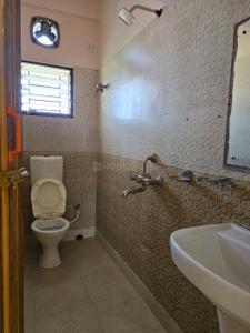 Bathroom Image of 1350 Sq.ft 3 BHK Apartment / Flat for sale in Kalikapur, EM Bypass Kolkata for Rs. 7100000
